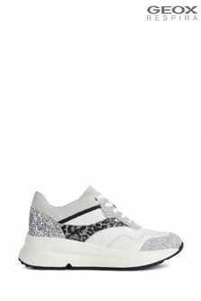 נעלי סניקרס בצבע לבן של Geox דגם Backsie (A00359) | ‏535 ₪