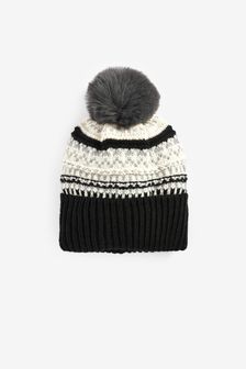 Black/Cream Fairisle Knitted Pom Beanie (A21024) | 9 €