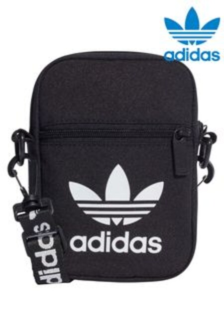 adidas Originals Black Adicolour Festival Bag (A29017) | 24 €