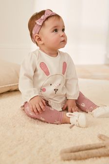 Różowy - 3-częściowy niemowlęcy zestaw z opaską na włosy z motywem królika (A31928) | 77 zł - 89 zł