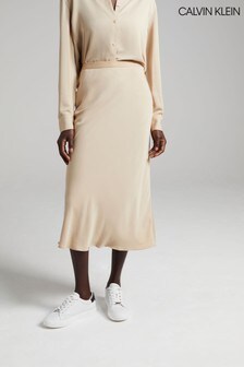 חצאית מידי בגזרה אלכסונית בגוון טבעי של Calvin Klein (A79963) | ‏652 ₪
