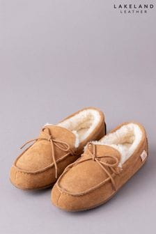 黃褐色棕色 - Lakeland 皮革男用羊皮莫卡辛拖鞋 (A87869) | NT$3,270