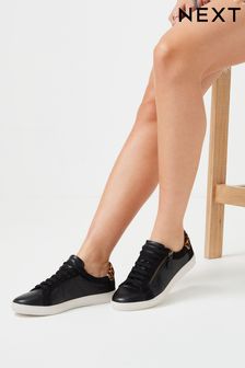 أسود/شكل حيواني - حذاء رياضي سحاب جانبي جلد من Signature (A95449) | 25 ر.ع