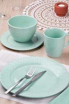 Bread + Butter 16 Piece Soft Green Honeycomb Stoneware Dinner Set (AC7631) | €80