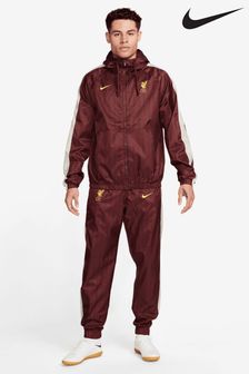 Nike at8890 store