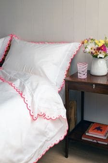 Lulu & Nat White Scallop Edge 100% Cotton Embroidered Bordered Bedlinen Set (AT9680) | $240 - $377