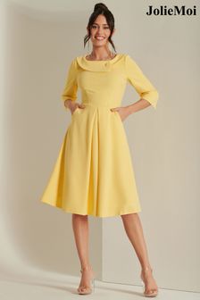 أصفر - فستان متوسط الطول بكم ‪3/4‬​​​​​​​ طول برقبة مطوية من Jolie Moi (B05743) | 40 ر.ع