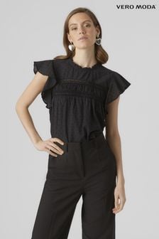 黑色 - Vero Moda Dobby Lace Detail Short Sleeve Blouse (B25035) | NT$1,170