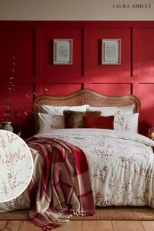 Laura Ashley Red Brushed Cotton Christmas Pussy Willow Duvet Cover & Pillowcase Set (B2N457) | €64 - €129