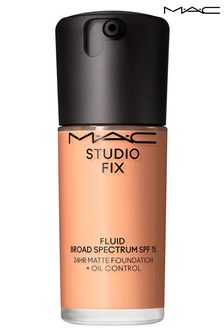 MAC Studio Fix Fluid Broad Spectrum Foundation SPF15 30ml (B34270) | €41