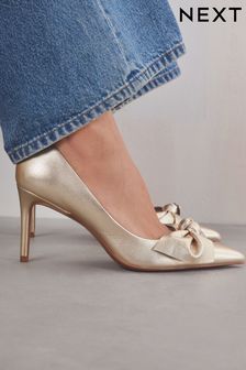 Round court shoes clearance