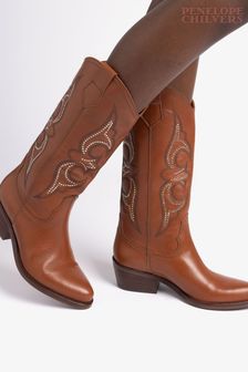 Penelope Chilvers Silvestre Stud Cowboy Brown Boots (B37653) | 15 825 Kč