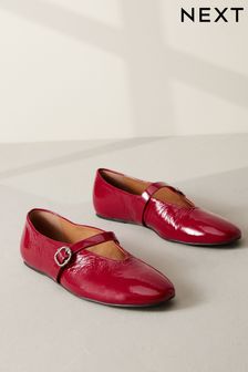 أحمر - Signature Leather Mary Jane Shoes (B41228) | ‏232 ر.س‏