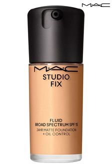 MAC Studio Fix Fluid Broad Spectrum Foundation SPF15 30ml (B41645) | €41