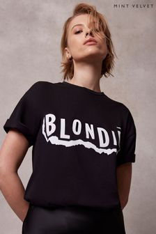 Črna - Mint Velvet Blondie Slogan T-shirt (B51903) | €51
