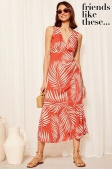 Friends Like These Red Palm Strappy Woven V Neck Tiered Midaxi (B53662) | $69