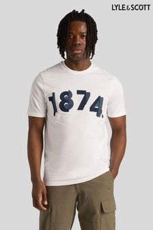 Camiseta blanca con gráfico de Lyle & Scott 1874 (B  59779) | 50 €