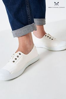 حذاء رياضي أبيض قماش من Crew Clothing Company (B63046) | 249 ر.س