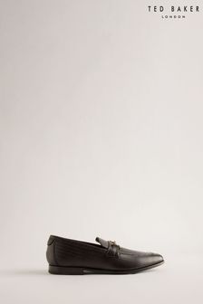 حذاء جلد سهل اللبس بنقش بارز بحلية معدنية Romules من Ted Baker (B70196) | 837 د.إ