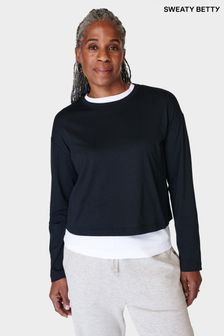 שחור - חולצת טי קרופ בייסיק עם שרוול ארוך של Sweaty Betty (B75710) | ‏176 ‏₪