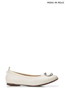 Moda in Pelle Fairy Elasticated Ballet White Pumps With Trim (B87208) | €113