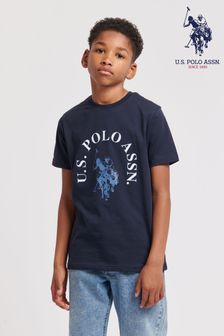 U.S. Polo Assn. ボーイズ ブルー チェストグラフィック Tシャツ (B89629) | ￥4,400 - ￥5,280