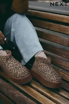 Leopard - Shower Repellent Faux Fur Lined Super Platform Boots (B98131) | 1 565 K