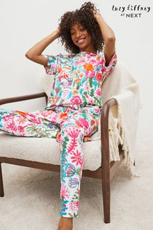 Bela cvetlična obleka Lucy Tiffney - Bela cvetlična pižama z dolgimi hlačnicami in kratkimi rokavi Lucy Tiffney (C06080) | €35