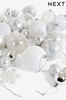 50 Pack White Christmas Baubles (C21121) | €9