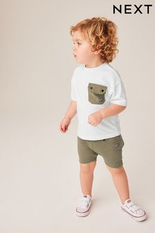 White & Green Utility Pocket T-Shirt and Shorts Set (3mths-7yrs) (C30526) | OMR5 - OMR7