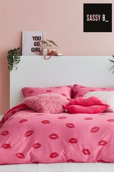 Sassy B Pink Pouting Lips Jersey Reversible Duvet Cover And Pillowcase Set (C37091) | €27 - €40