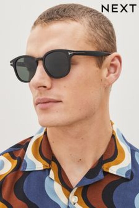 Čierna - Rounded Polarised Sunglasses (C37888) | €14