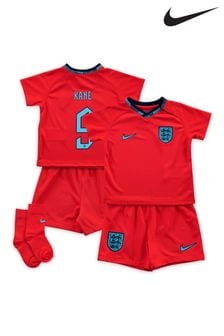 Kit de fútbol de la segunda equipación de Inglaterra de niño pequeño de Nike (C3B401) | 92 €
