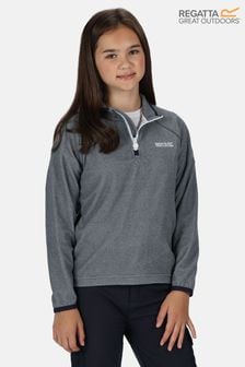 Regatta Mädchen Loco Sweatshirt aus Fleece mit kurzem Reißverschluss, Blau (C44465) | 16 €