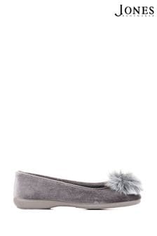 Grau - Jones Bootmaker Erika Graue Pom Pom Hausschuhe (C49828) | 45 €