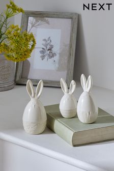 Set of 3 Cream Embossed Ceramic Rabbit Ornaments (C52633) | 605 UAH