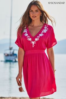 Różowy - Tunika plażowa Sosandar z kwiatowym haftem i wiązaniem na plecach (C63234) | 285 zł