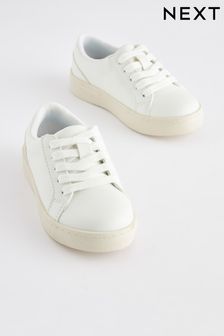 White Lace-Up Shoes (C72316) | 15 €