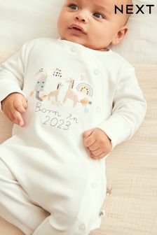 Blanco/Gris - Pijama tipo pelele con diseño Born in 2023 (0-9 meses) (C73808) | 12 €