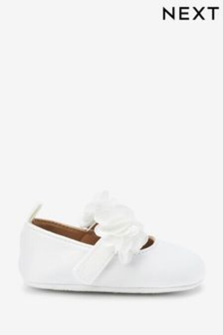 Satin blanc - Grande occasion Bébé Chaussures Corsage collection de demoiselle d’honneur (0-18 mois) (C79565) | €11
