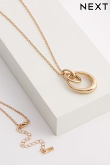 Gold Tone Interlocking Circle Pendant Necklace (C80358) | $12