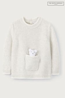 Sweter The White Company Cream z bawełny organicznej z kieszenią z misiem (C83076) | 107 zł