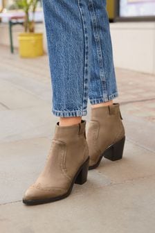 Bottines cloutées style western Forever Comfort® (C99481) | €31