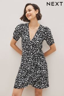 Black/White Spot Short Sleeve V-Neck Wrap Mini Dress (D14229) | 36 €
