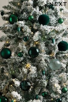 50 Pack Green Christmas Baubles (D17648) | €18