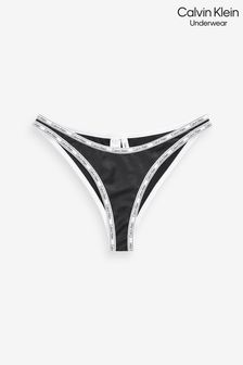 Czarny wysoko wycięty dół od bikini Calvin Klein Core z taśmą z logo (D17701) | 135 zł