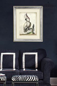 Biała ramka Brookpace Lascelles z nadrukiem kakadu iii w ramce z lustrzanym wzorem w stylu antique (D39454) | 609 zł