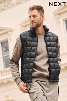 Lightweight Square Quilted Shower Resistant Gilet