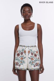 River Island Cream Embroidered Quilted Shorts (D53290) | 57 €