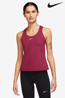 Czerwony - Koszulka bez rękawów Nike z logo Swoosh i wbudowanym średnio usztywnianym biustonoszem sportowym (D61565) | 157 zł